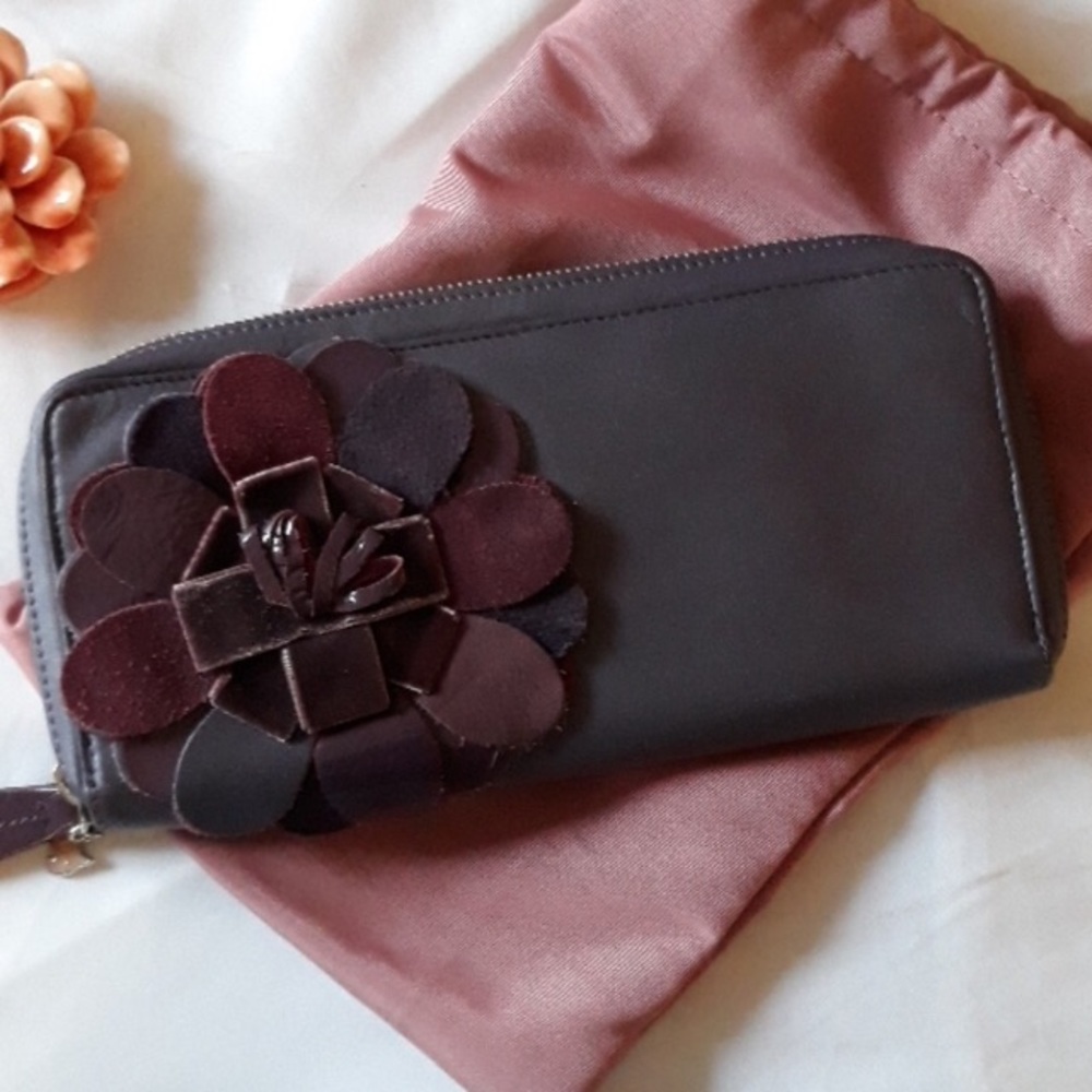 ❤.... Radley Leather Wallet